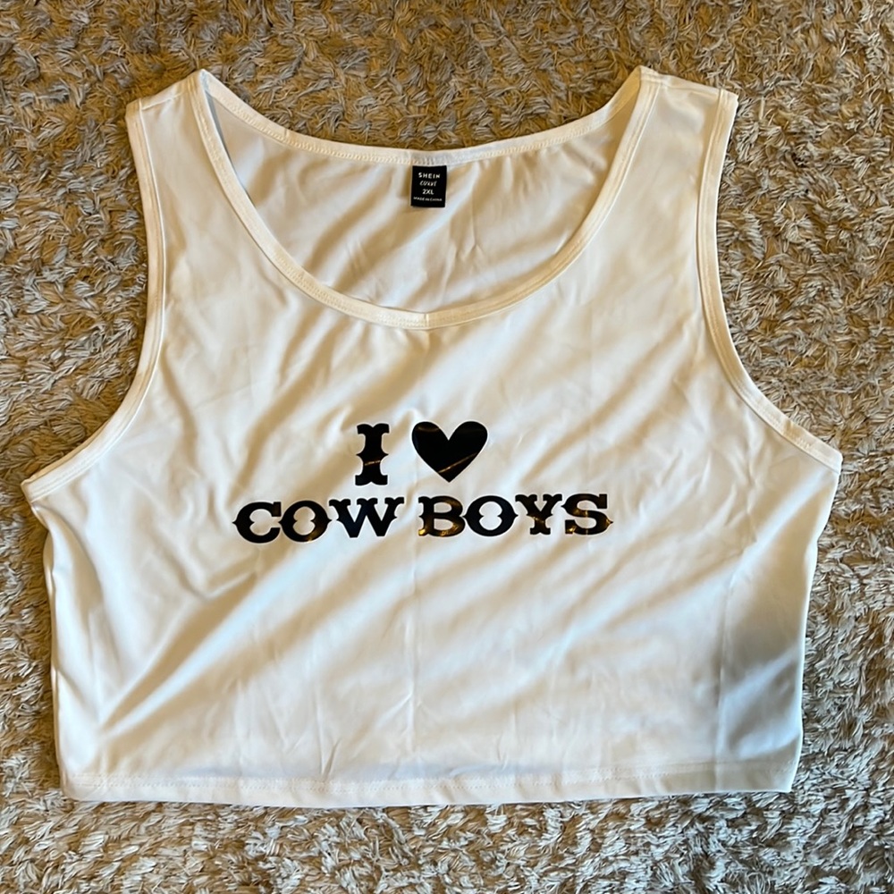 Women’s white crop top